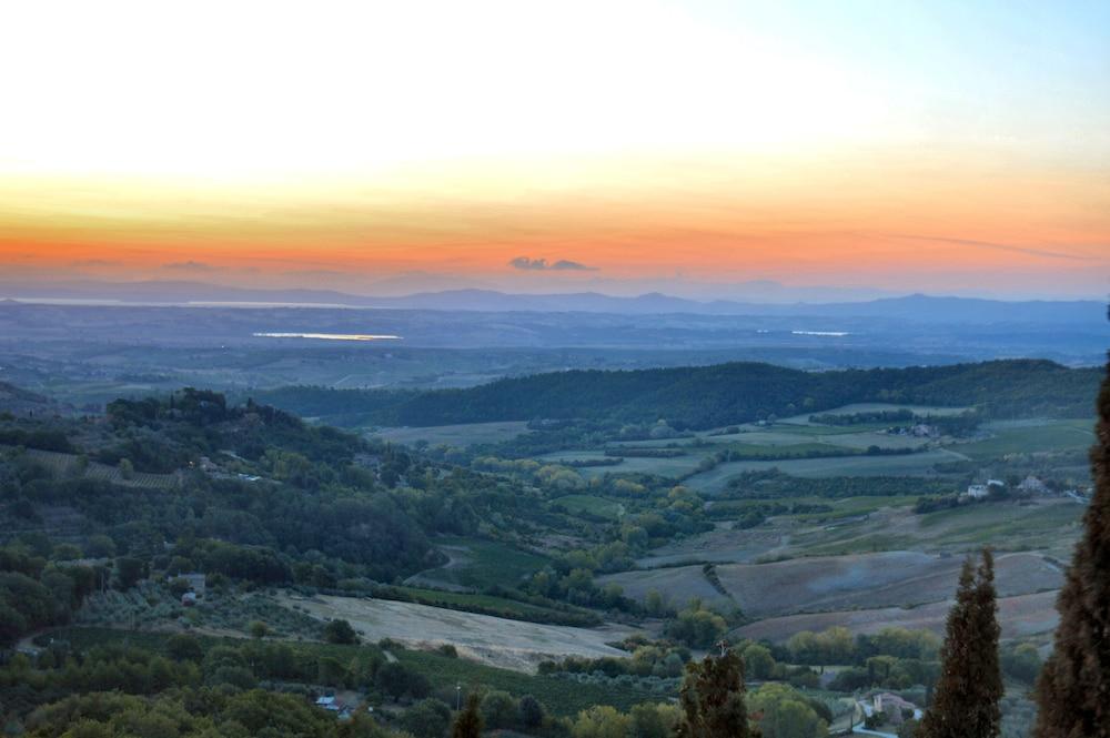 Il Tosco Bed & Breakfast มอนติปุลเชียโน ภายนอก รูปภาพ